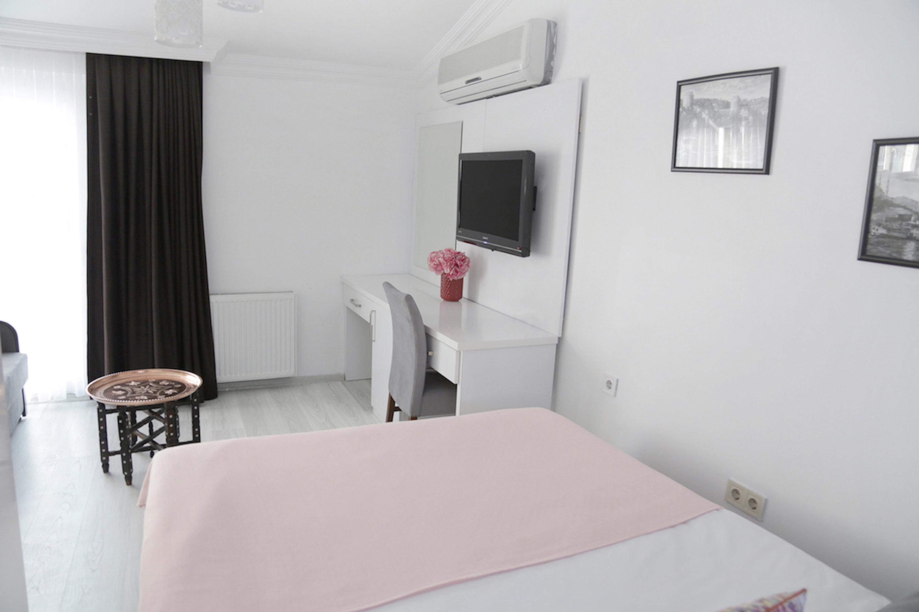 Babu House Hotel 3*